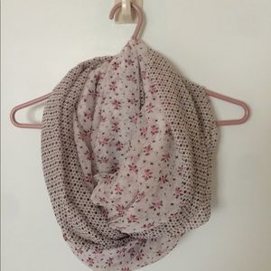Floral Infinity Scarf! 2/12✨